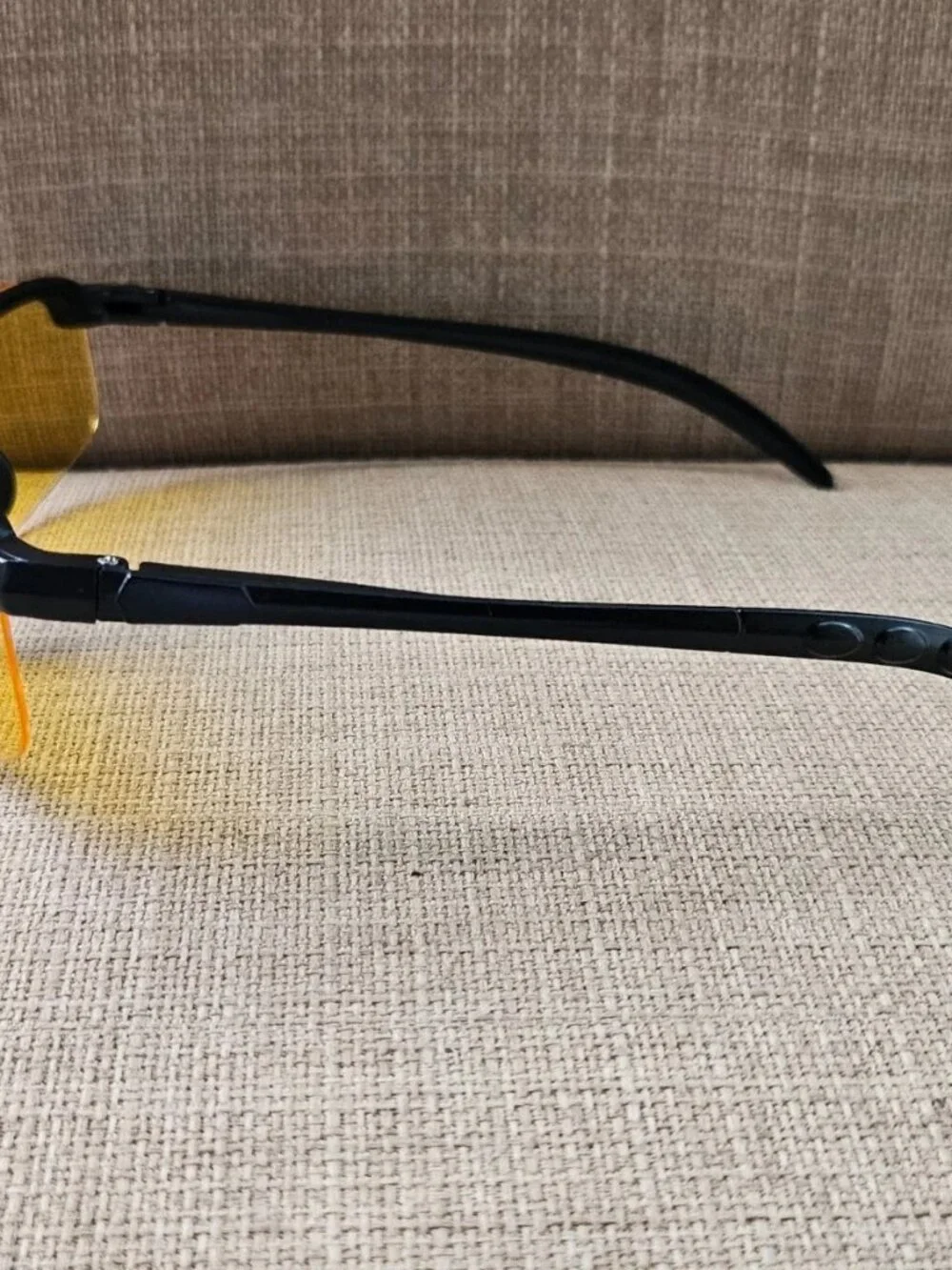Anti Glare Sunglasses Yellow Tone Lenses Night Vision Wrap Shape Eyewear Shades